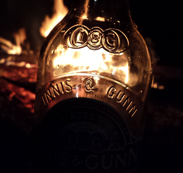 Innis & Gunn by fireside with friends Innis & Gunn by fireside with friends