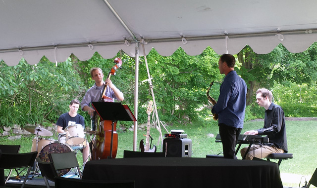 Enjoyed some wonderful grooves from the Guelph Youth Jazz Ensemble with Brent Rowan and Jason Raso Enjoyed some wonderful grooves from the Guelph Youth Jazz Ensemble with Brent Rowan and Jason Raso