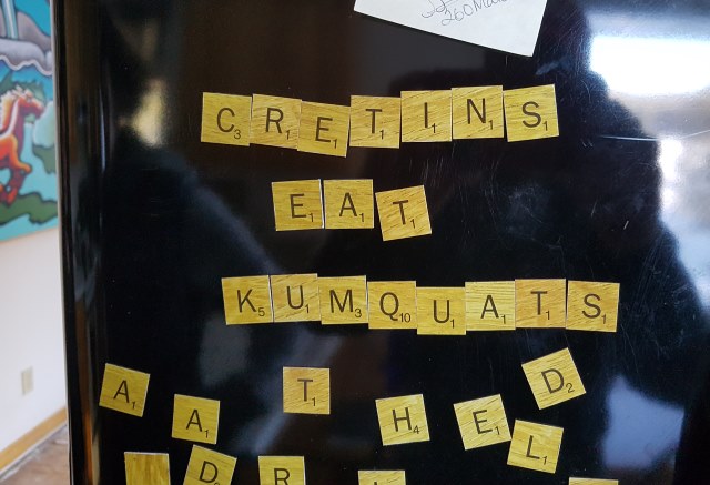 Cretins eat Kumquats Cretins eat Kumquats